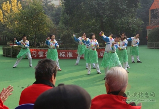 西安高新一中沣东中学暖冬行慰问活动圆满举行——三桥老年公寓