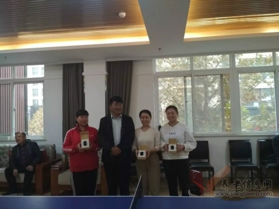 2018年荥阳中医院与郑州市第九人民医院(荥阳分院)乒乓球联谊赛