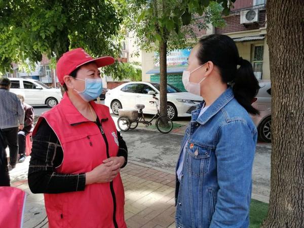 天津北辰:母亲节里送温暖 桃花源里欢乐多