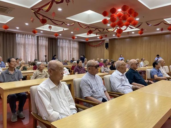 签约三甲医院 | 医养结合深度合作,提升养老服务质量