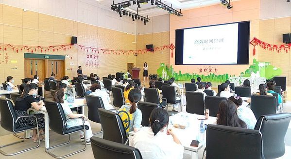 深圳市养老护理院远程参与2021护理和照护学术年会,用新知识打造新养老