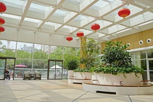 燕园四季花厅