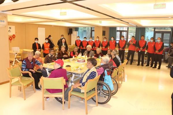 郑州瑞阳养老院——长者重阳节游园活动