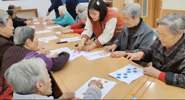 西安养老院——细心的照料