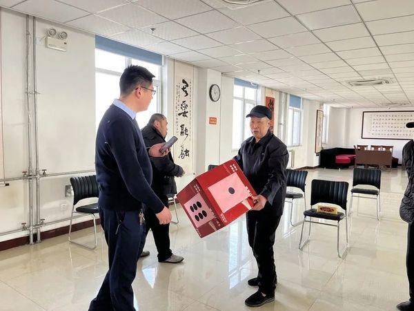 欢天喜地闹元宵,惠安长者乐开怀!