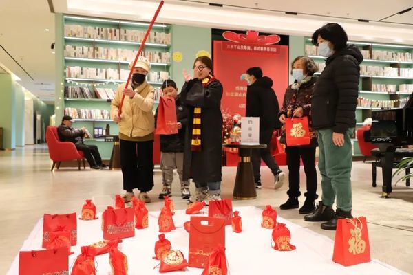 苏州太湖旭辉彩园 | 灯火阑珊处,解锁元宵新“闹”法!