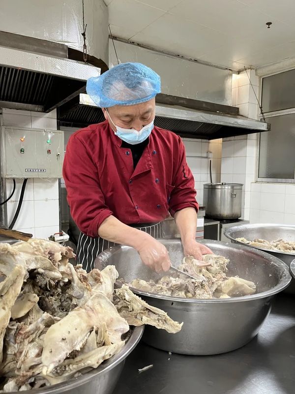 二月二,龙抬头|春意盎然好彩头,莒县惠安颐养中心祝大家鸿运当头~