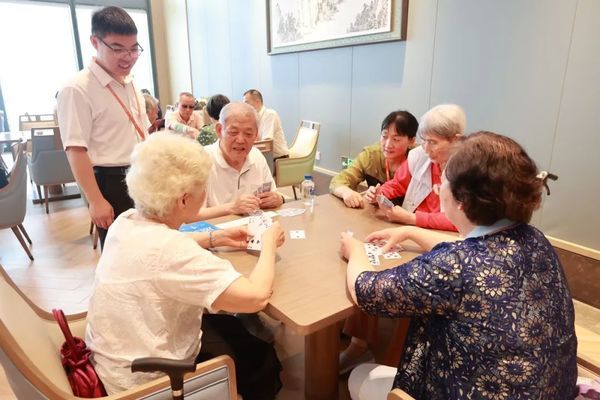 (吴园社区吴园第八届掼蛋友谊赛)