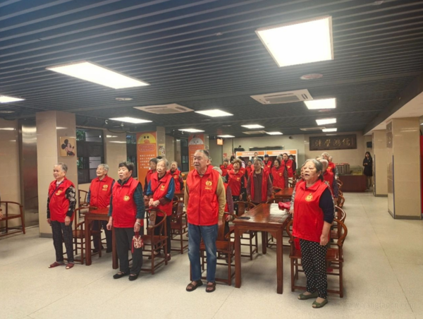 福州市国德老年康养中心十月份志愿者总结大会召开