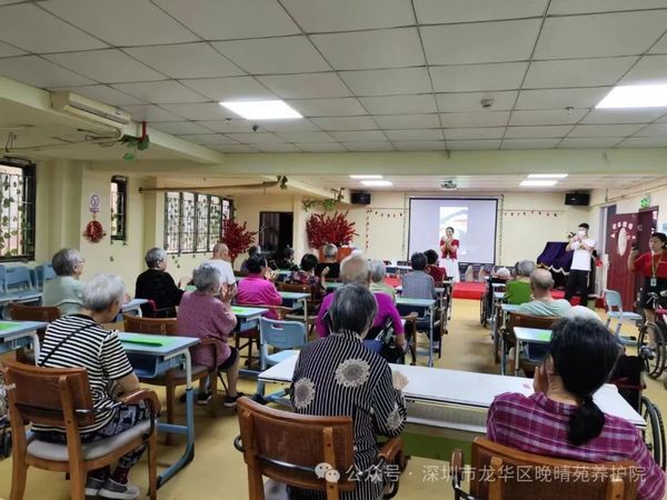 晚晴苑:手工乐趣无限,生活热情重燃
