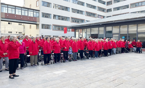 山河锦绣，国盛家兴：沣东老年服务中心国庆系列活动启幕