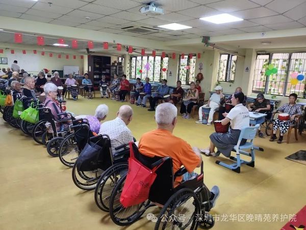 晚晴苑:以音乐连接心灵,非洲鼓教学为长者带去欢乐