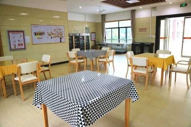 普亲养老·株洲芦淞院(株洲市芦淞区社会福利中心)餐厅环境