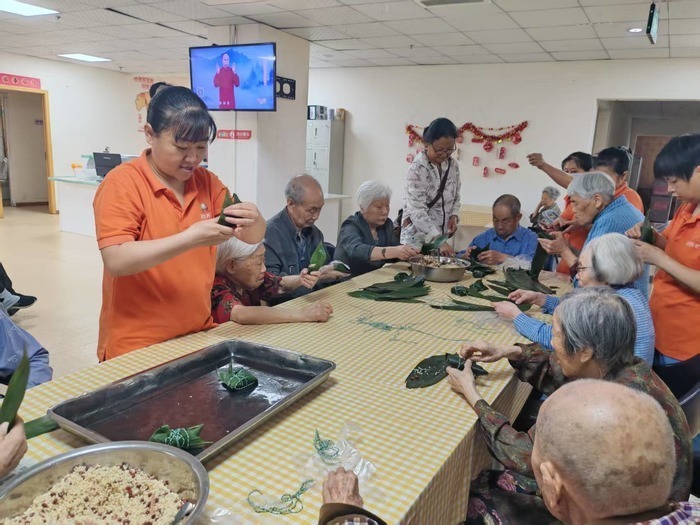粽叶飘香,爱满陶乐|陶乐养老全国各分院端午活动温暖回顾