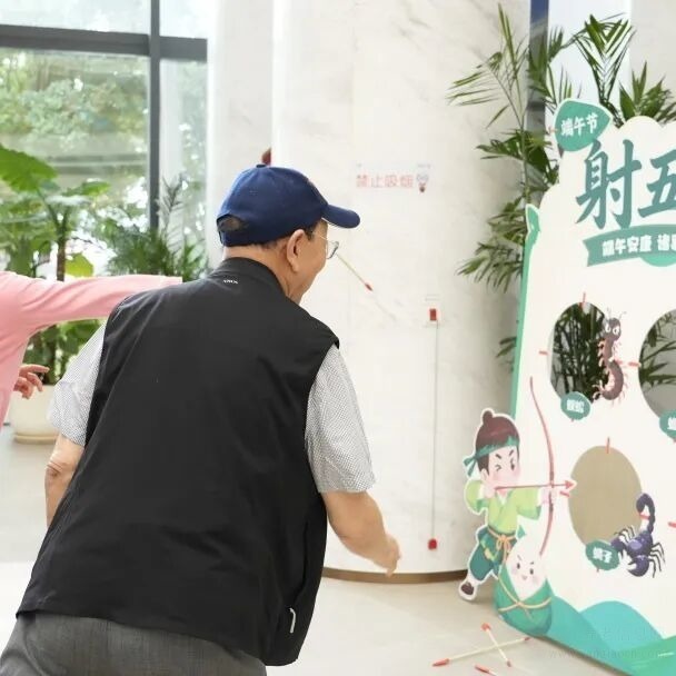泰康之家·豫园端午古风雅集:长辈C位出道的沉浸式穿越盛宴
