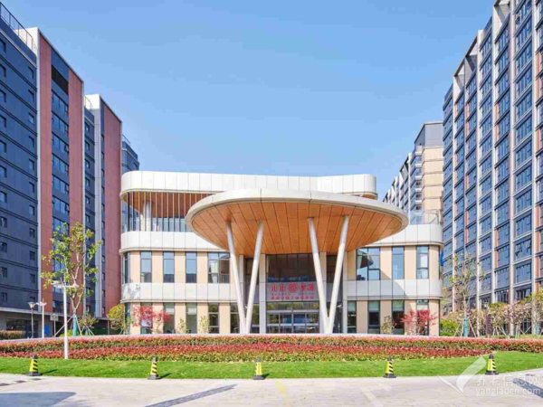 上海浦东新区由由信福养老院