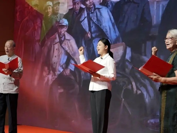 泰康之家·豫园燃爆八一！红歌接龙+长征情景剧震撼上演